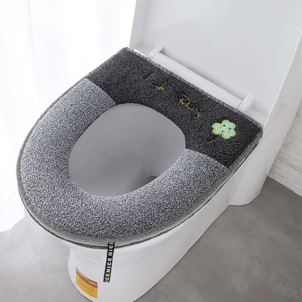 Winter Plush Soft Toilet Seat Cover With Handle - Image 2